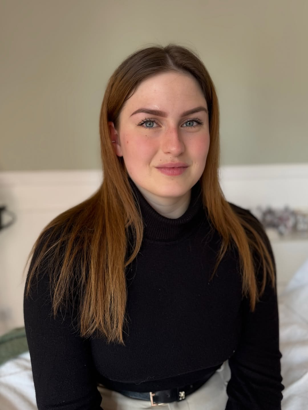Detailansicht Augenbrauen Permanent Make-up bei Glow-Line
